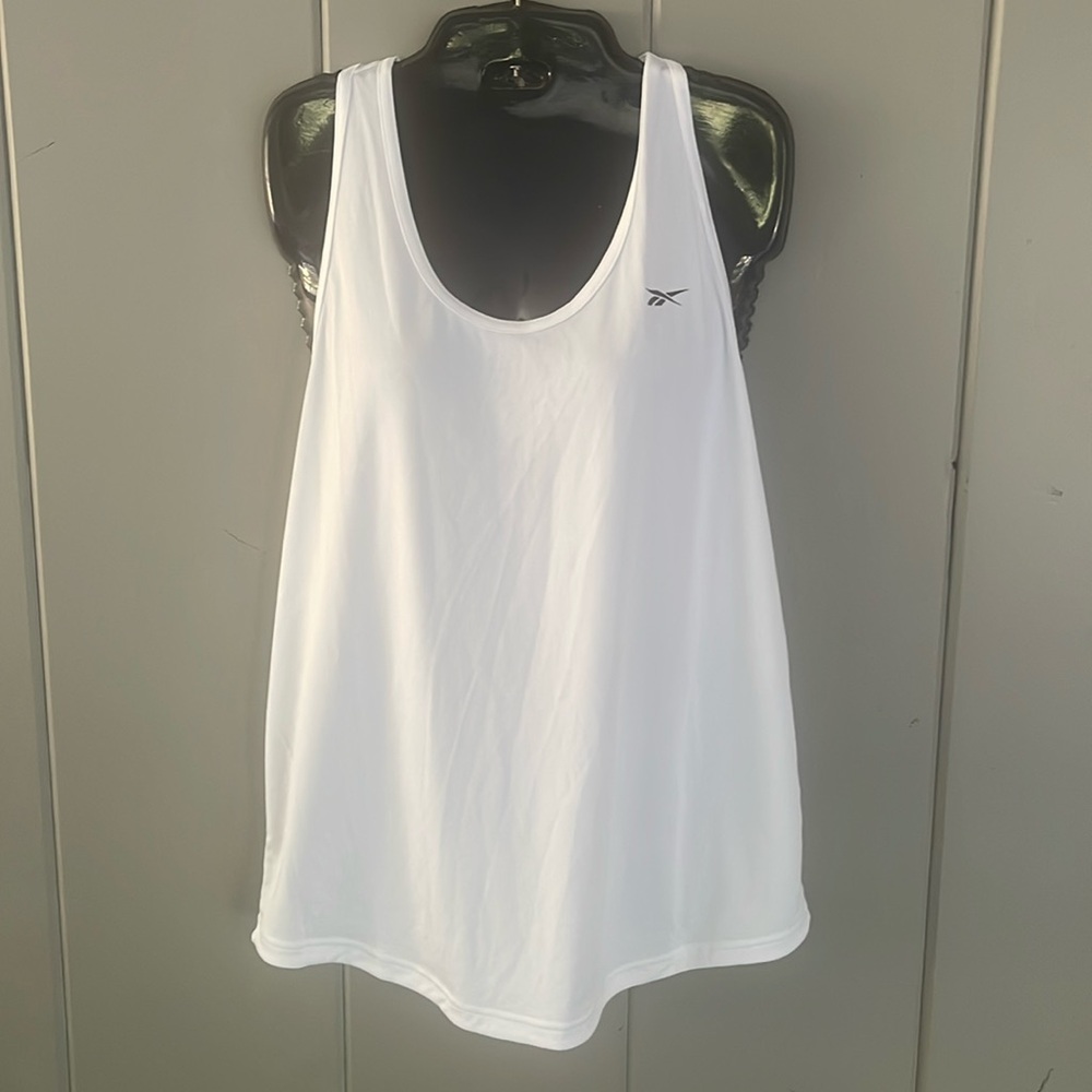 NWt Reebok Tank Top White Work Out Training Running Yoga Activewear XL Womens